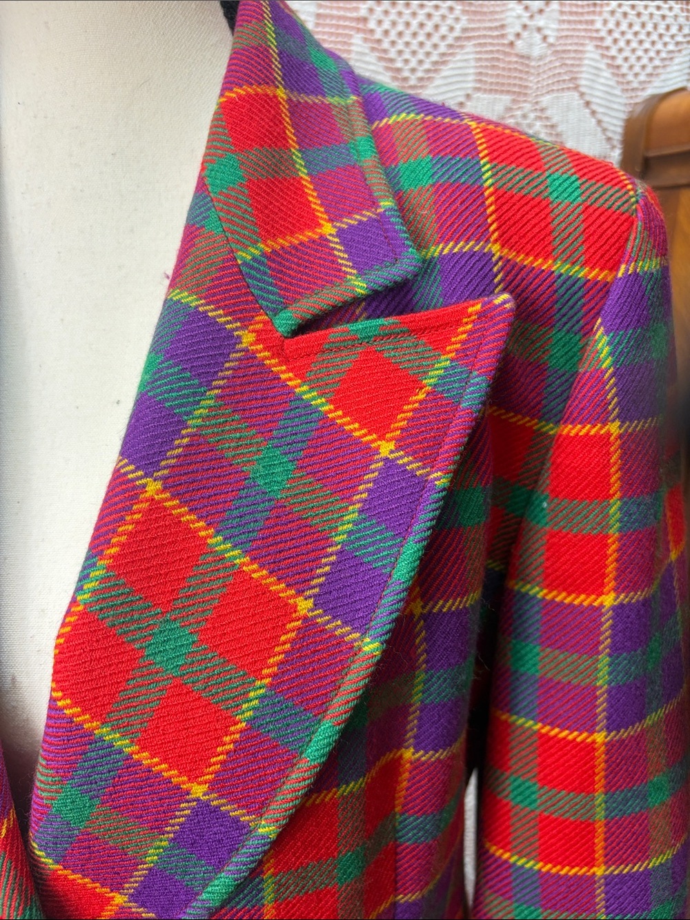 Vintage Raffinalla Wool Plaid Blazer - Picture 3 of 12
